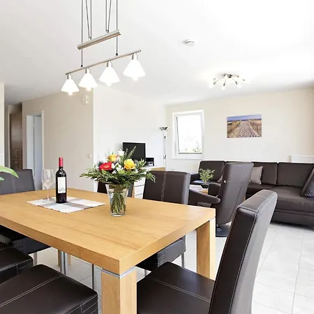 Two-bedroom In 17