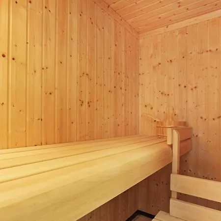 Appartement Two-bedroom In 17