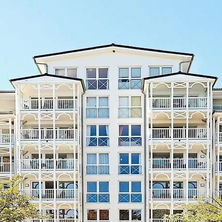Two-bedroom In 17 *